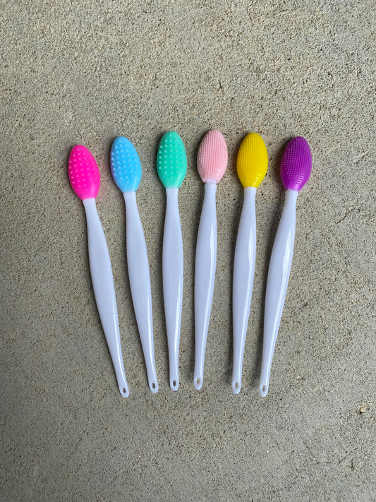 Double-Sided Exfoliator Brush
